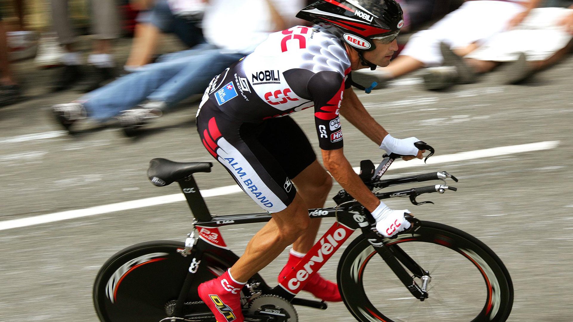 欧洲杯精彩纷呈：变阵、突破、奇迹不断！，欧洲杯秒懂百科