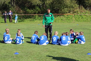 五大联赛中场压迫密度决定抢断成功率：深度解析